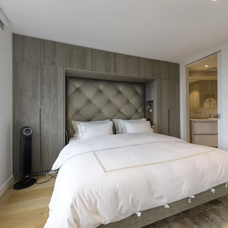 Aparthotel Triplex Penthouse In The Center Brussels